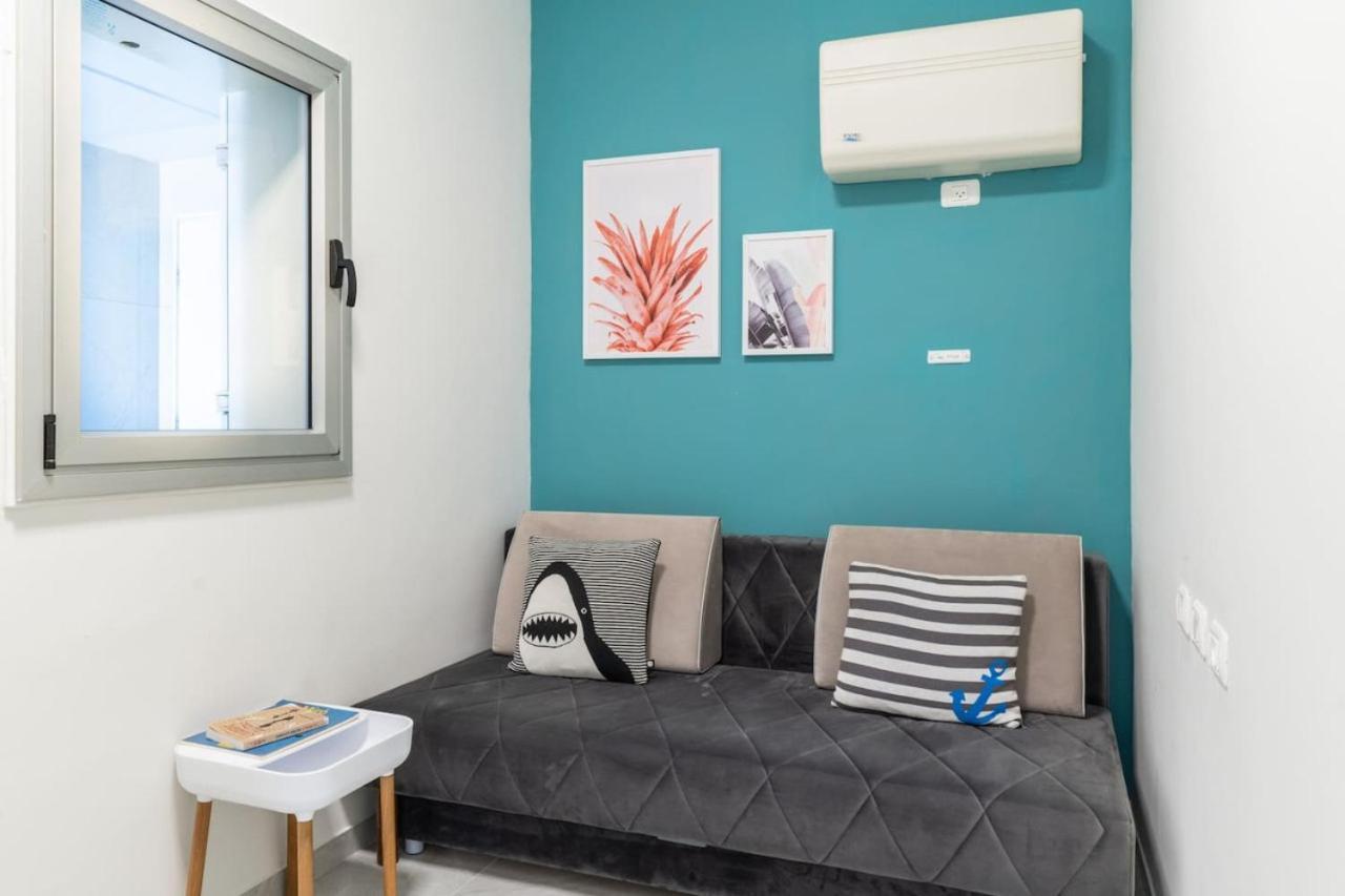 Tranquil Stay Near The Beach By Sea N' Rent Naharija Exterior foto