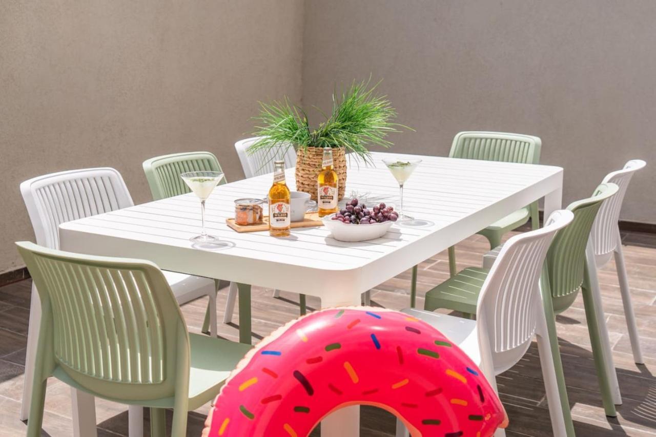 Tranquil Stay Near The Beach By Sea N' Rent Naharija Exterior foto