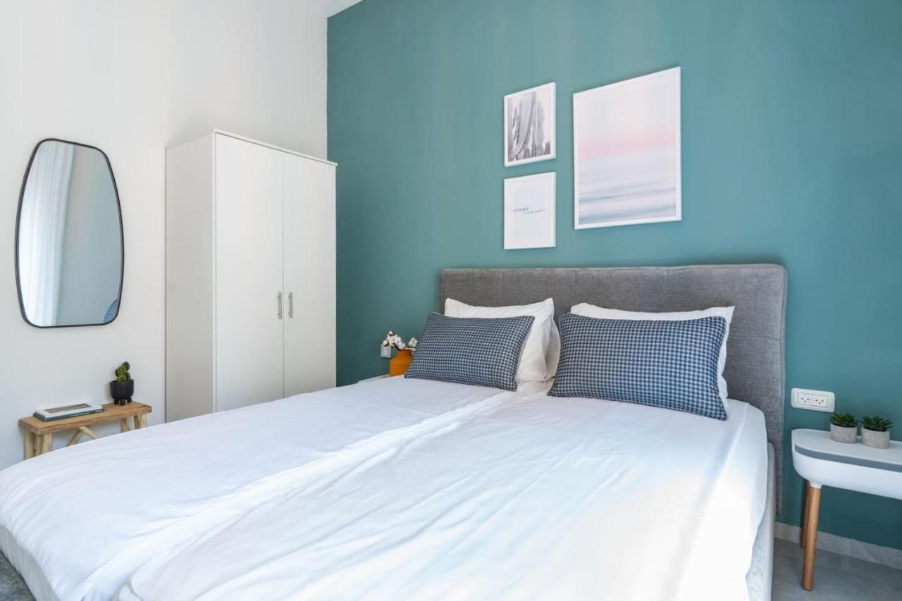 Tranquil Stay Near The Beach By Sea N' Rent Naharija Exterior foto