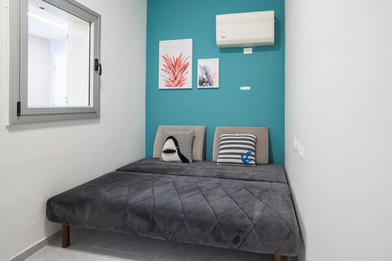 Tranquil Stay Near The Beach By Sea N' Rent Naharija Exterior foto